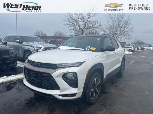 Certified 2023 Chevrolet TrailBlazer RS w/ Convenience Package image 1