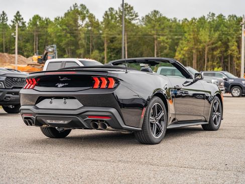 New 2025 Ford Mustang Premium image 10