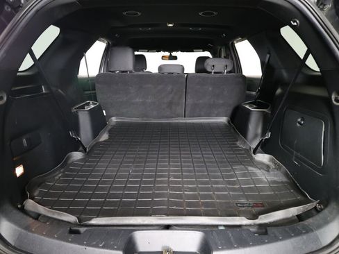 Used 2018 Ford Explorer XLT w/ Equipment Group 201A image 18