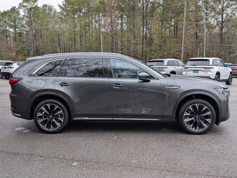Used 2025 MAZDA CX-90 Plug-In Hybrid w/ Premium Plus image 10