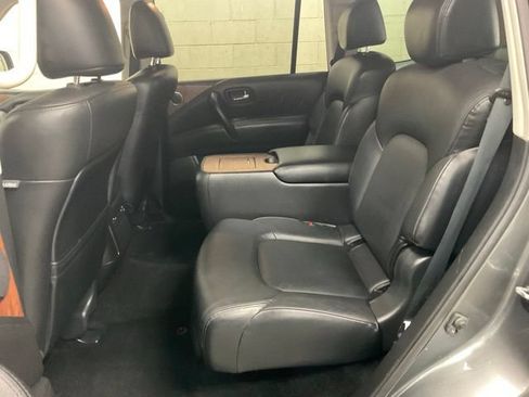Used 2023 Nissan Armada SL w/ Captain's Chairs Package AWD/4WD image 17