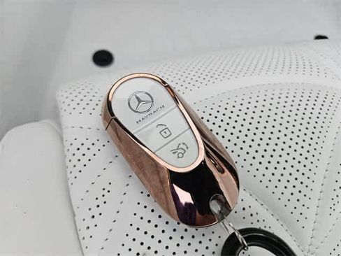 Used 2026 Mercedes-Benz Maybach SL 680 image 30