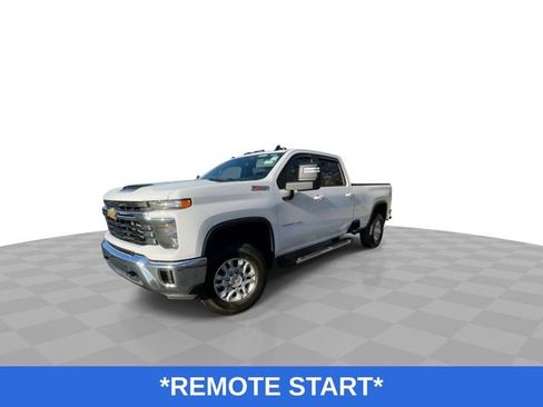 Used 2024 Chevrolet Silverado 2500 LT w/ Safety Package image 5