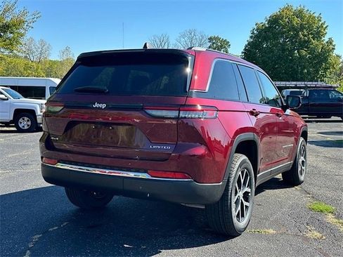 New 2025 Jeep Grand Cherokee Limited image 8