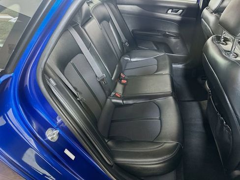 Used 2022 Kia K5 GT-Line image 12