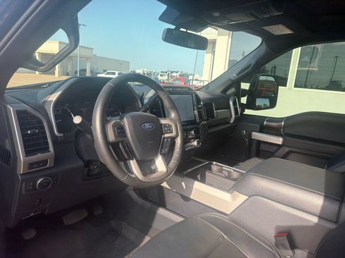 Used 2022 Ford F250 Lariat w/ Lariat Value Package AWD/4WD image 9