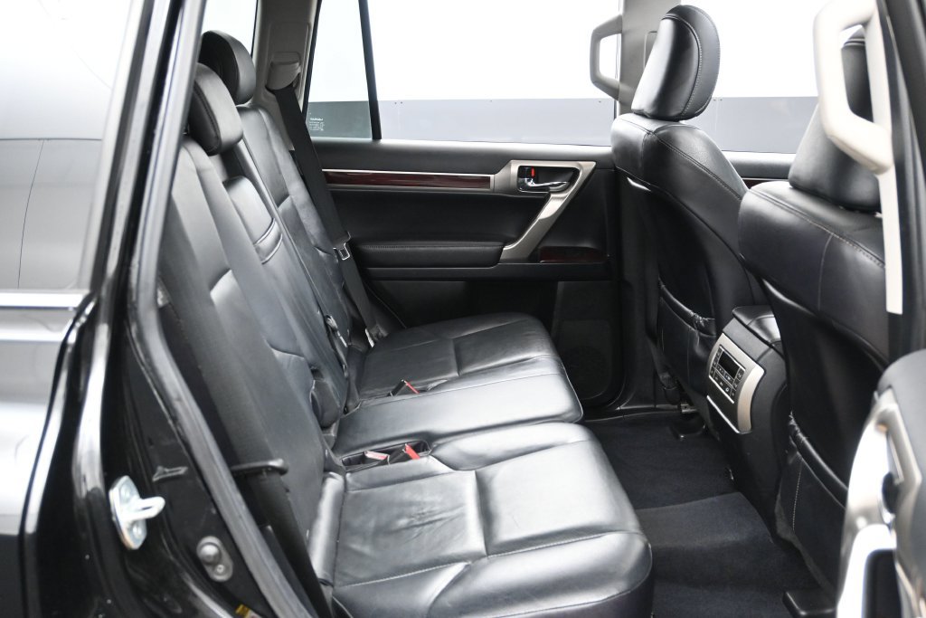 Used 2017 Lexus GX 460 Premium w/ Premium Package AWD/4WD image 27