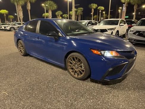 Used 2023 Toyota Camry SE image 8