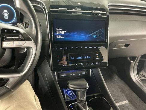 Certified 2022 Hyundai Santa Cruz Limited AWD/4WD image 7