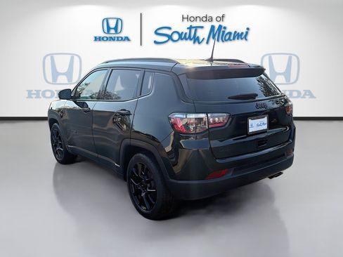 Used 2022 Jeep Compass Altitude w/ Convenience Group image 5