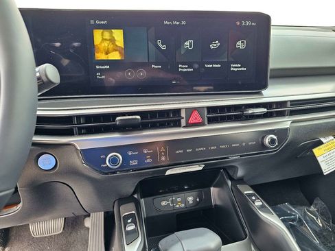 New 2026 Kia Sorento S FWD image 27