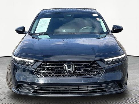 Used 2023 Honda Accord EX image 2