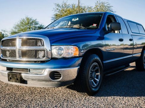 Used 2004 Dodge Ram 2500 Truck SLT w/ Trailer Tow Group image 3
