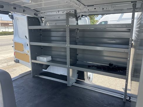 Used 2015 Ford Transit Connect XL FWD image 16
