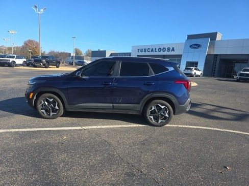 Used 2024 Kia Seltos EX image 6