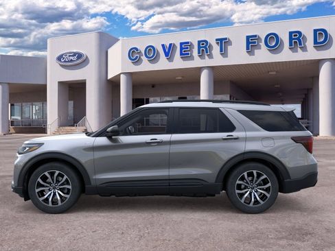 New 2026 Ford Explorer ST-Line RWD image 3