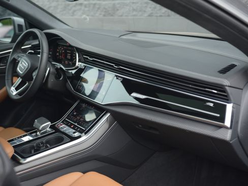 Used 2025 Audi RS Q8 performance AWD/4WD image 29