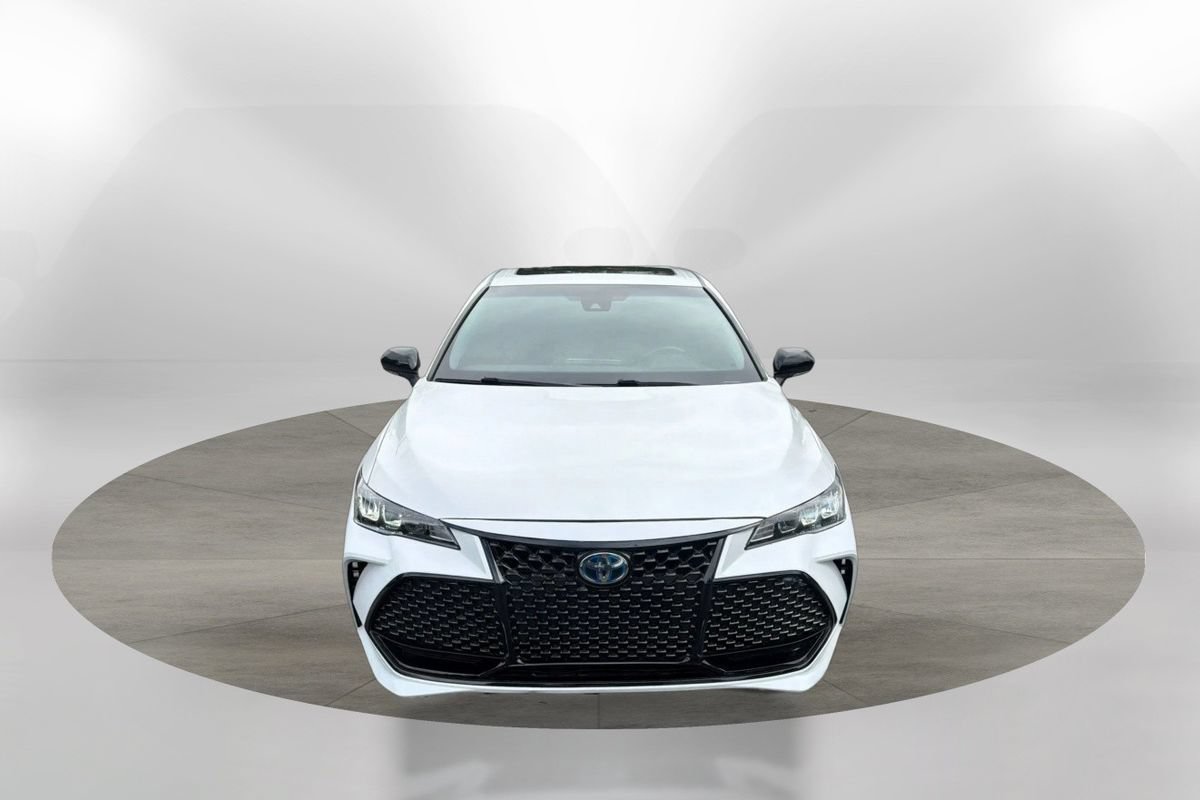 Used 2022 Toyota Avalon XSE FWD image 8