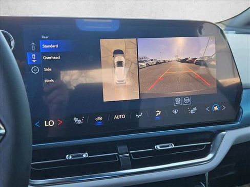 New 2026 Chevrolet Equinox EV LT image 13