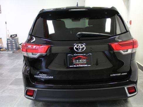 Used 2017 Toyota Highlander Limited Platinum w/ Protection Package #3 AWD/4WD image 5