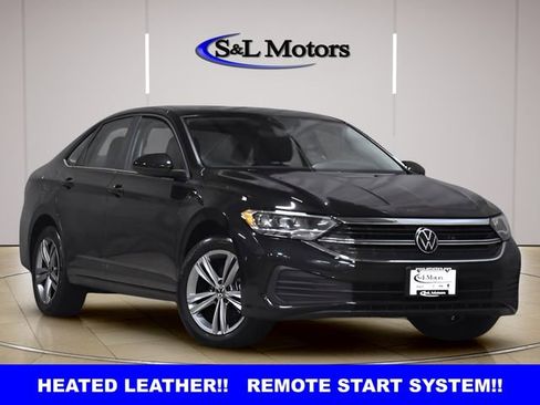 Used 2024 Volkswagen Jetta SE FWD image 1
