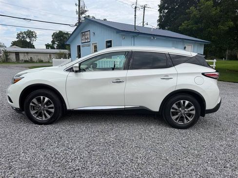 Used 2018 Nissan Murano SL w/ Moonroof Package FWD image 3
