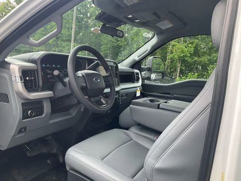 New 2026 Ford F450 XL w/ XL Driver Assist Package AWD/4WD image 15