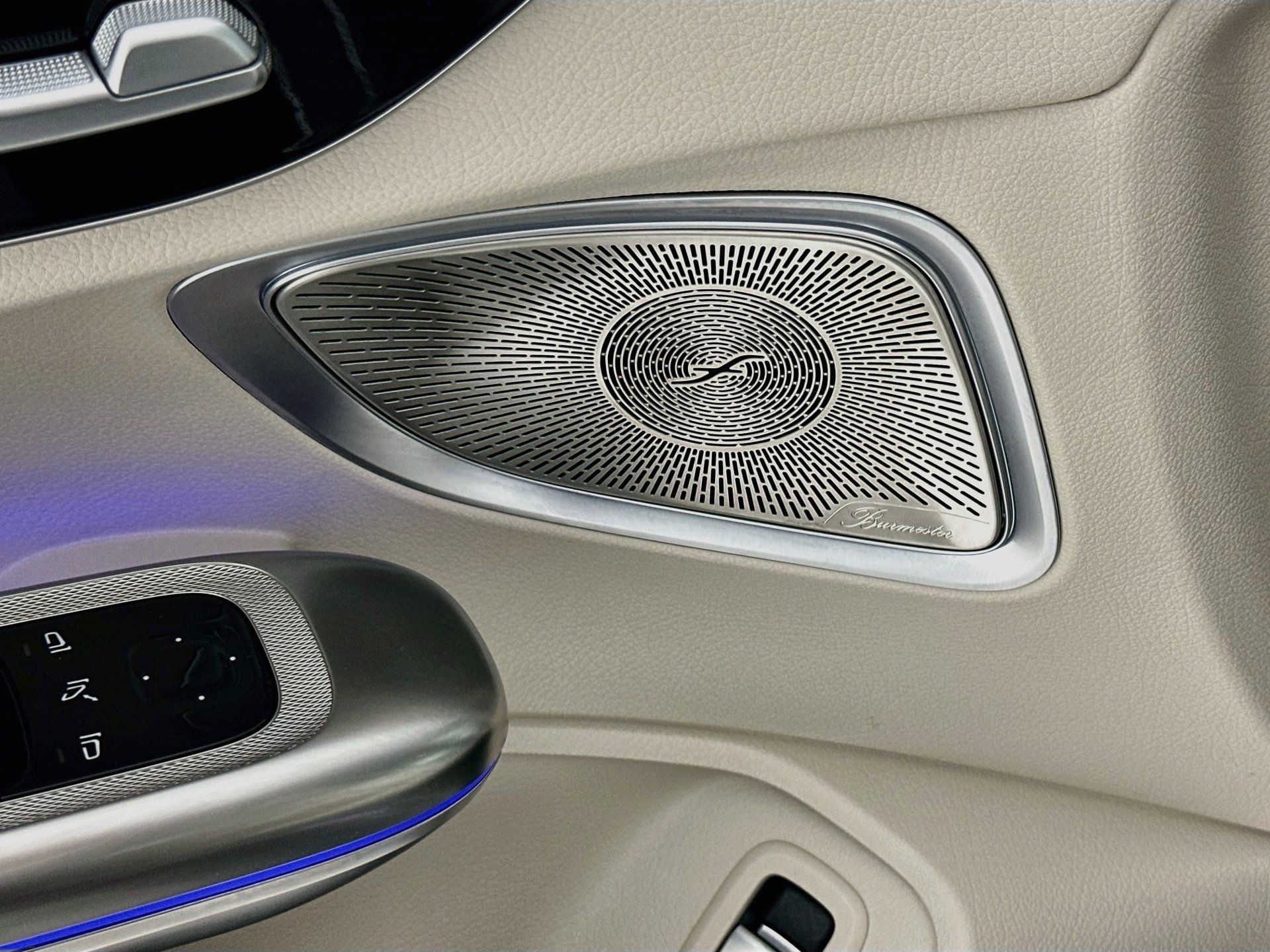 Certified 2024 Mercedes-Benz CLE 300 4MATIC Coupe image 20