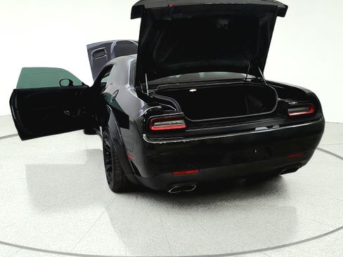 Used 2022 Dodge Challenger R/T Scat Pack RWD image 13
