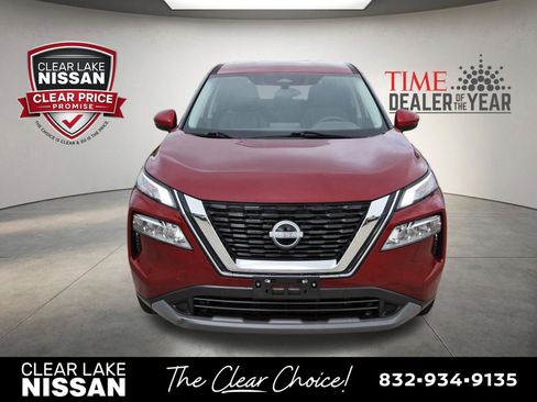 Used 2022 Nissan Rogue SV FWD image 2