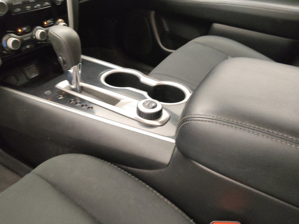 Used 2019 Nissan Pathfinder S AWD/4WD image 26