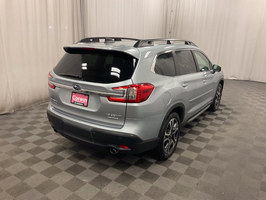 Used 2023 Subaru Ascent Limited w/ Technology Package AWD/4WD image 13