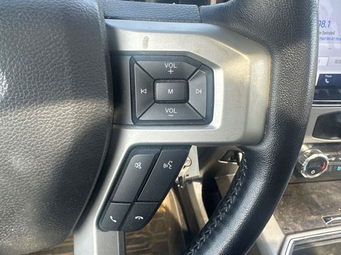 Used 2022 Ford F350 Lariat w/ Chrome Package AWD/4WD image 17