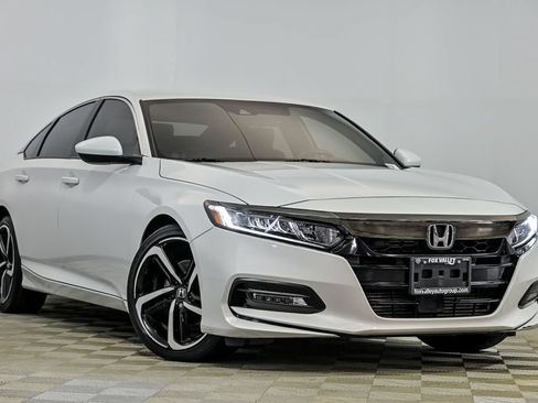 Used 2019 Honda Accord Sport image 1