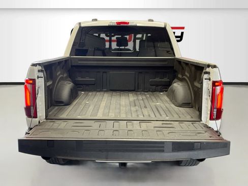 Used 2024 Ford F150 Lariat w/ FX4 Off-Road Package AWD/4WD image 27