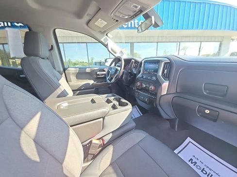 Used 2019 Chevrolet Silverado 1500 LT w/ All-Star Edition AWD/4WD image 18