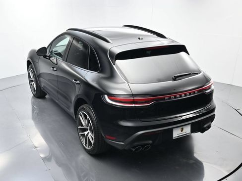Certified 2026 Porsche Macan AWD/4WD image 36