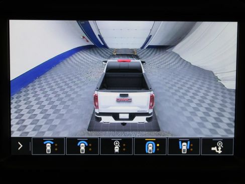 Used 2019 GMC Sierra 1500 Denali w/ Denali Ultimate Package AWD/4WD image 29