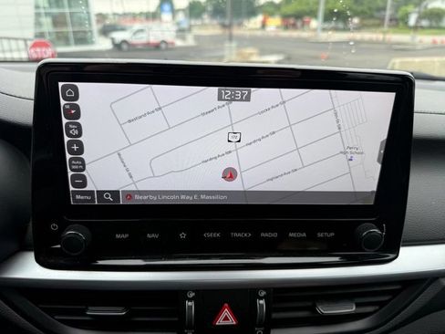 Certified 2023 Kia Forte GT-Line FWD image 13