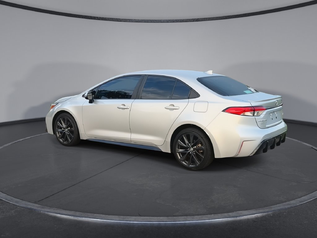 Used 2023 Toyota Corolla SE FWD image 6