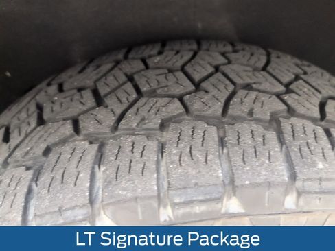 Used 2021 Chevrolet Tahoe LT w/ LT Signature Package image 25