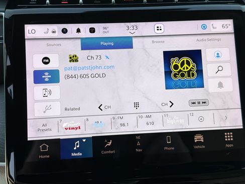 Used 2024 Jeep Grand Cherokee Limited w/ Luxury Tech Group II RWD image 33