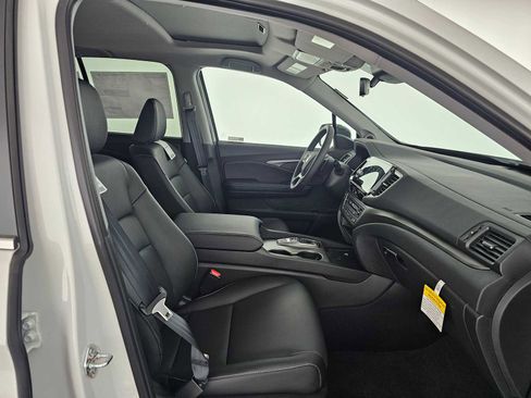 New 2025 Honda Ridgeline RTL image 10