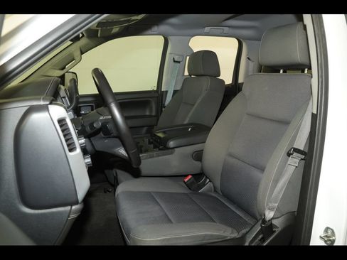 Used 2017 GMC Sierra 1500 SLE w/ SLE Value Package AWD/4WD image 15