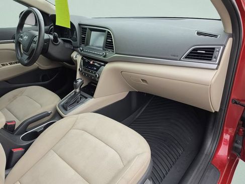 Used 2018 Hyundai Elantra Value Edition FWD image 14