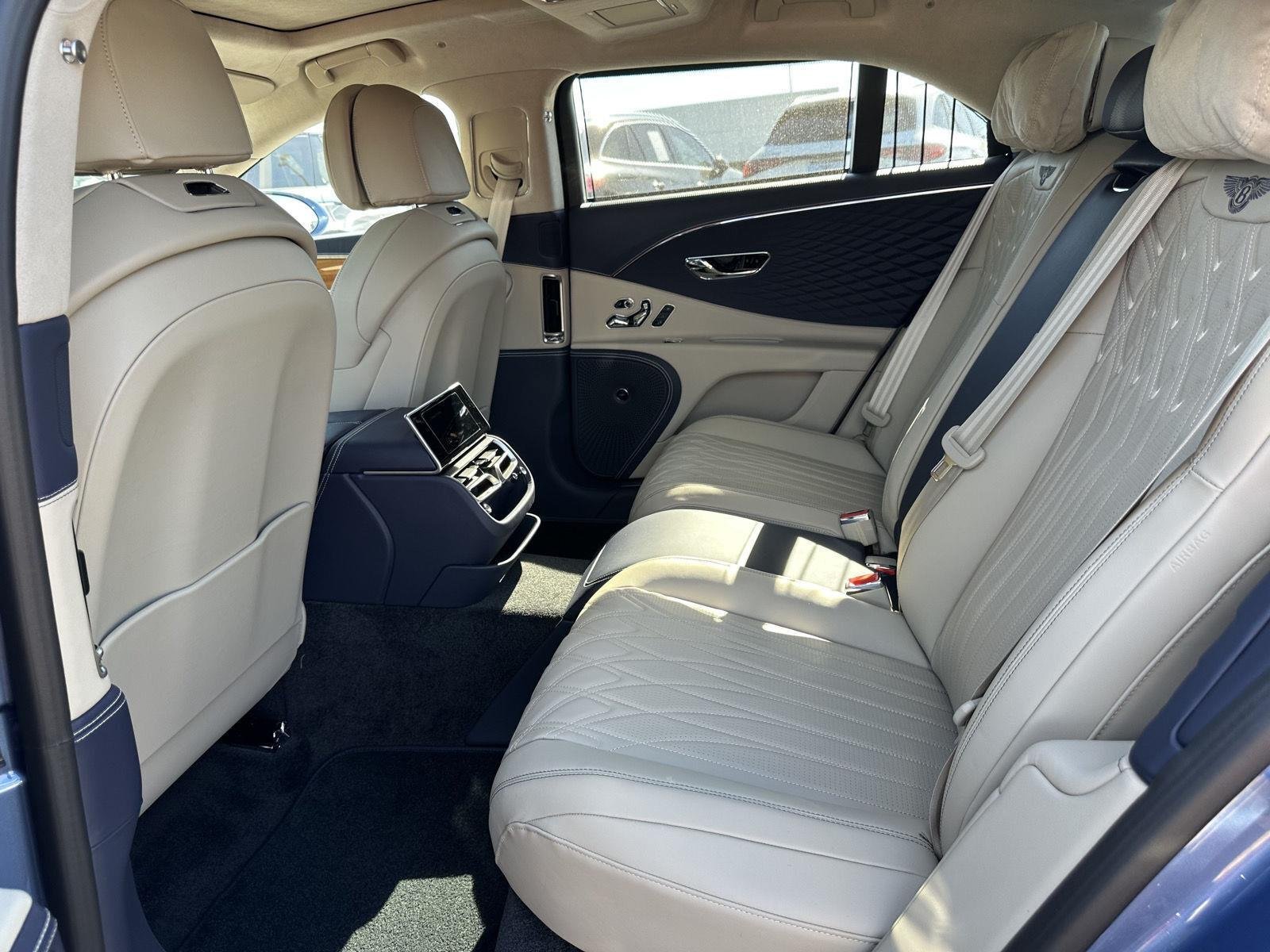 New 2027 Bentley Flying Spur AWD/4WD image 27