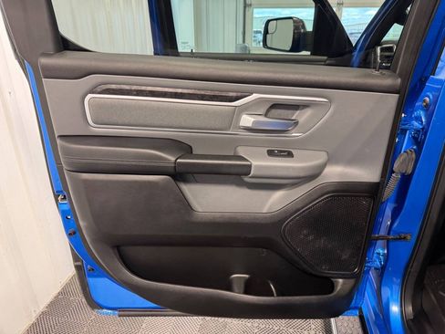 Used 2022 RAM 1500 Big Horn AWD/4WD image 11