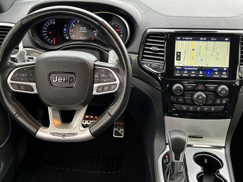 Used 2021 Jeep Grand Cherokee Trackhawk image 14