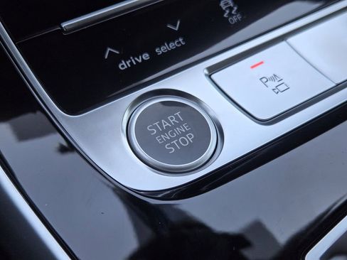 New 2026 Audi Q8 Premium Plus image 24