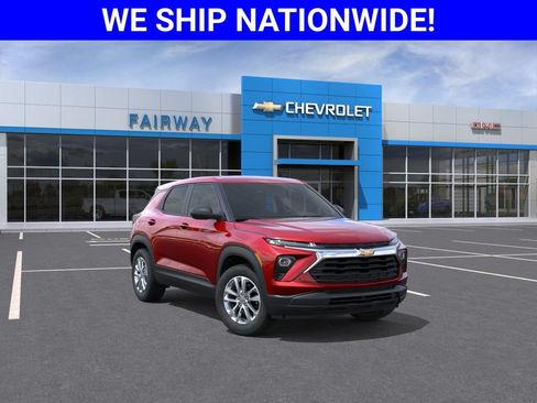 New 2026 Chevrolet TrailBlazer LS w/ LS Convenience Package AWD/4WD image 1